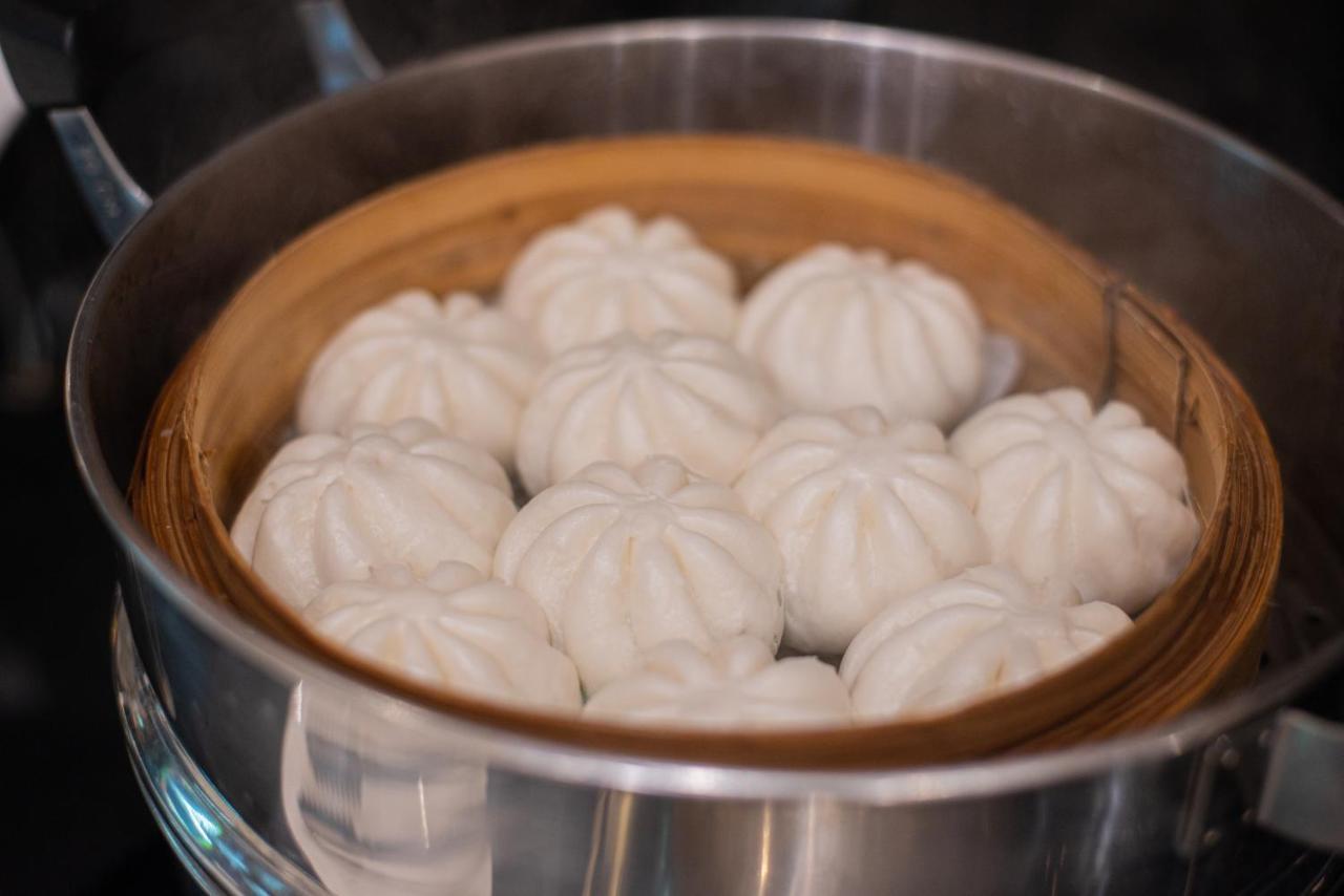 The Empress Premier Chiang Mai - Sha Extra Plus Eksteriør billede Cha siu baau